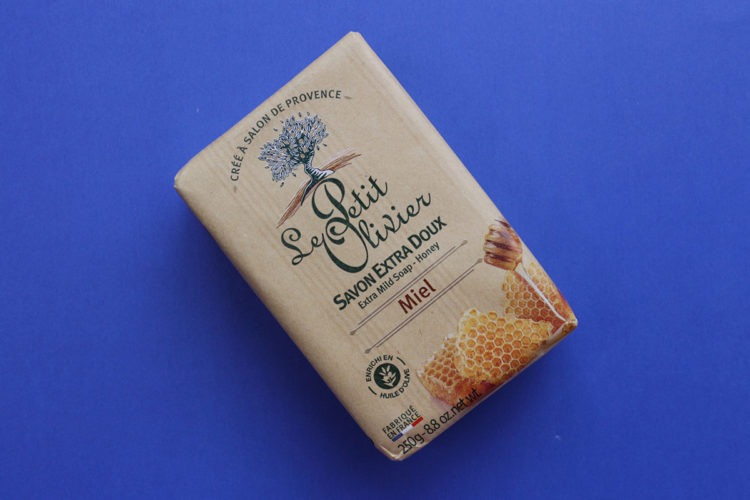 Мыло с ароматом мёда LE PETIT OLIVIER, Miel Extra Mild Soap